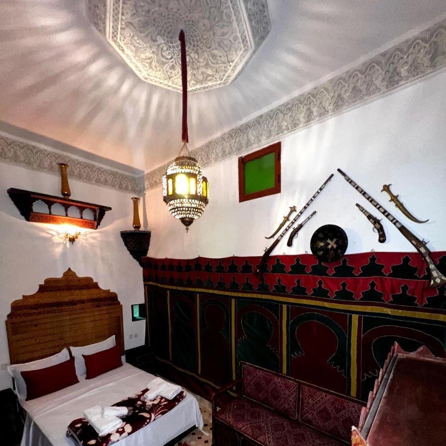 Riad dar Kirami Fez Bagian luar foto