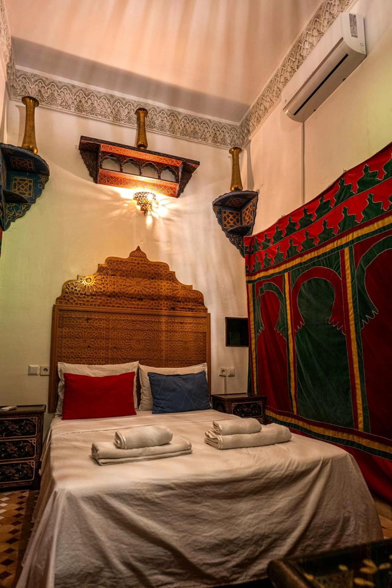 Riad dar Kirami Fez Bagian luar foto