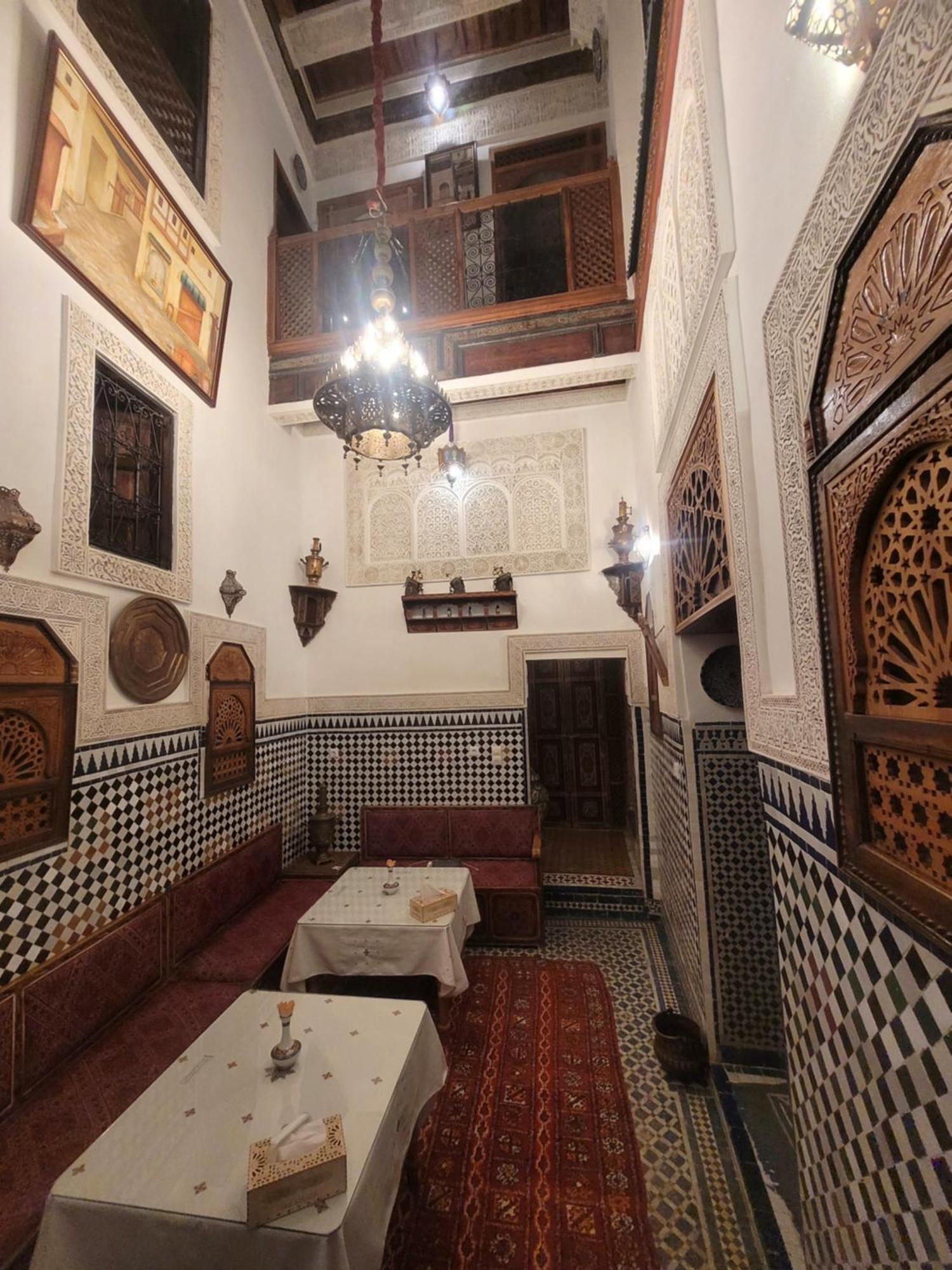 Riad dar Kirami Fez Bagian luar foto